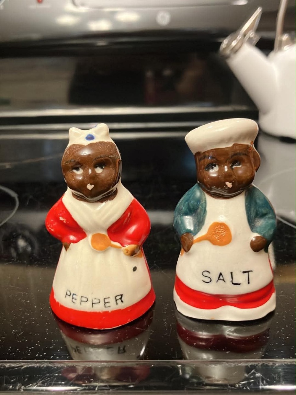Aunt Jemima Black Americana Shakers 3 1/2” Super cute w/ paint! Ceramic